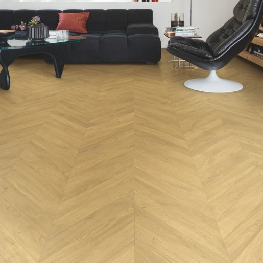 QuickStep Impressive Patterns Chevron Oak Natural IPA4161