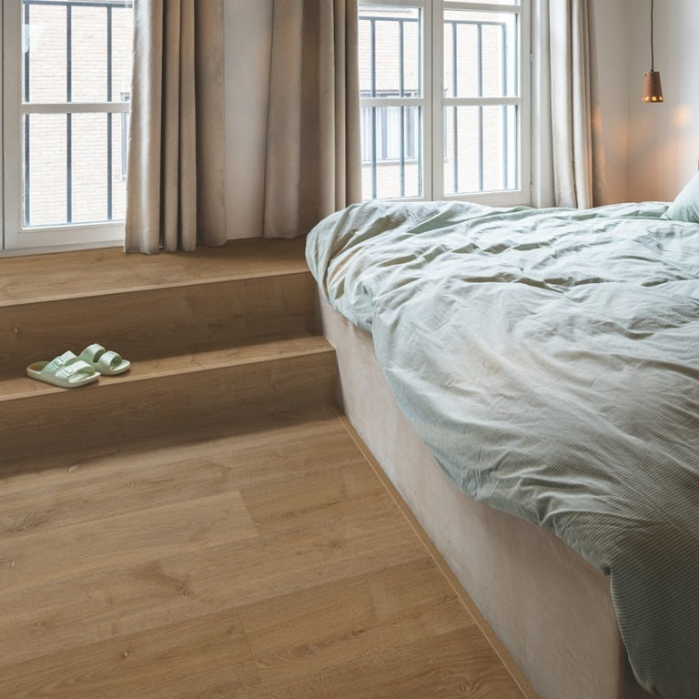 Quickstep Alpha Vinyl Bloom - Elegant Oak Fumed