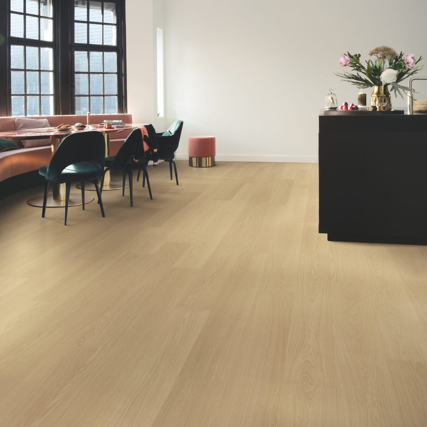 QuickStep Capture - Beige Varnished Oak SIG4750