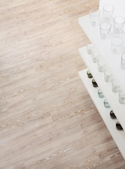 Amtico Spacia Worn Ash plank