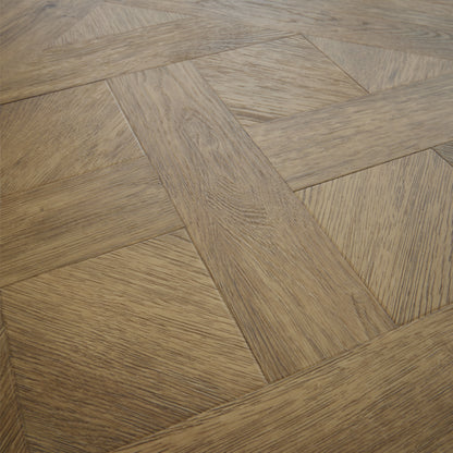 J2 Carpenters Oak Versaille Panel  VER43